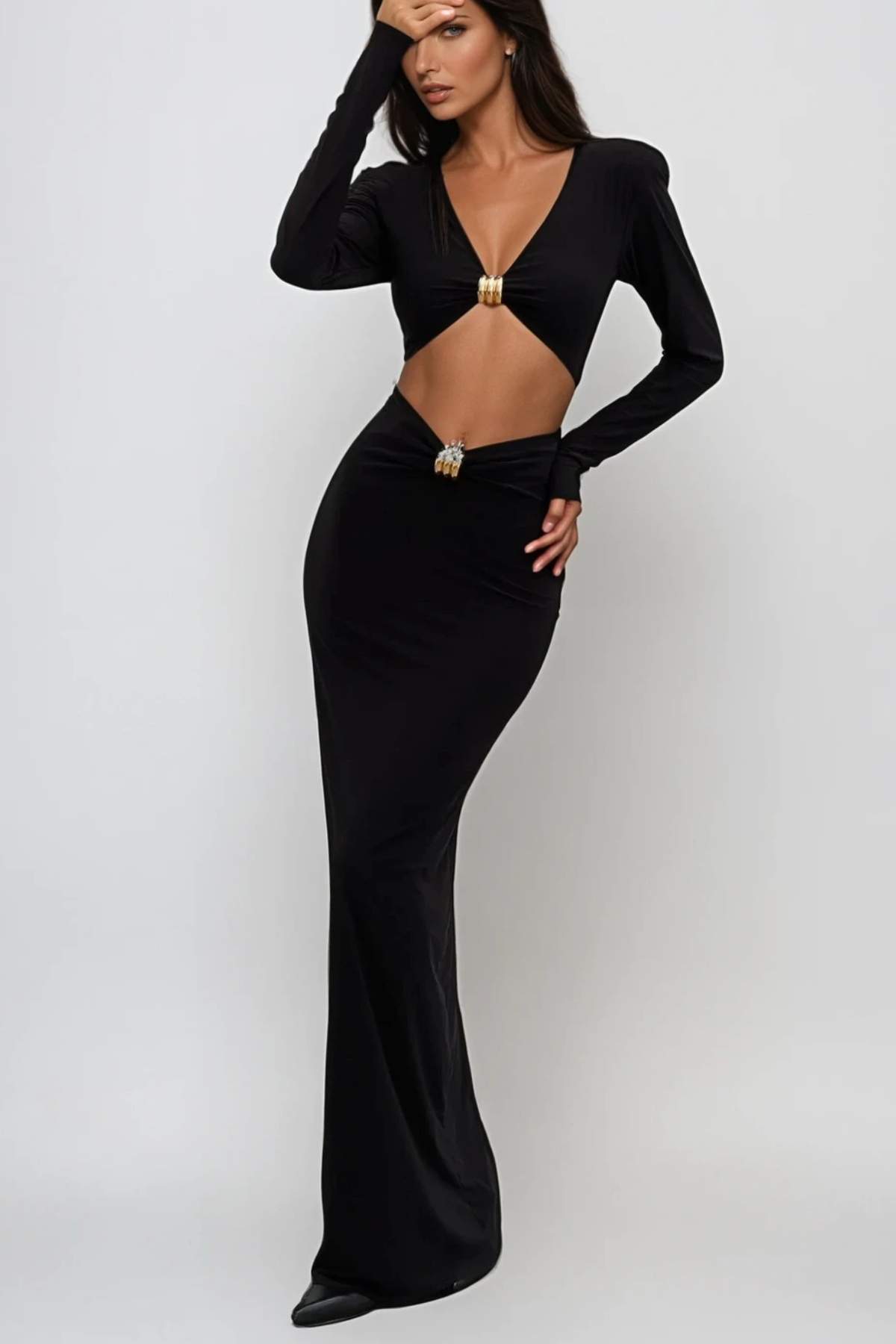 Cutout Long Sleeve Maxi Dress – Elegant Design with Modern Sophistication