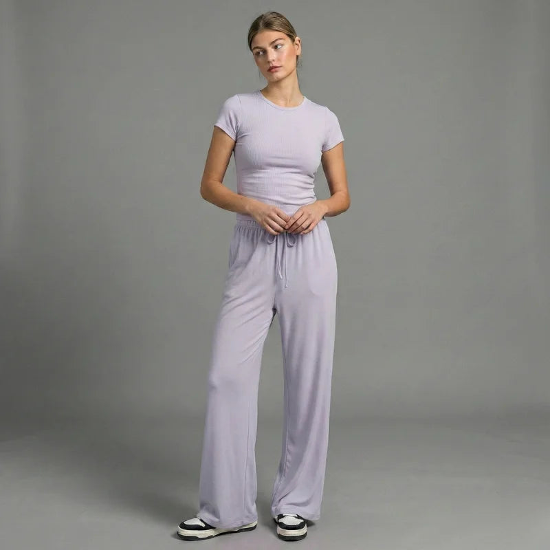 LEWAIR’s Lilac SoftTouch Lounge Set – Lightweight Matching Top & Wide-Leg Pants 1