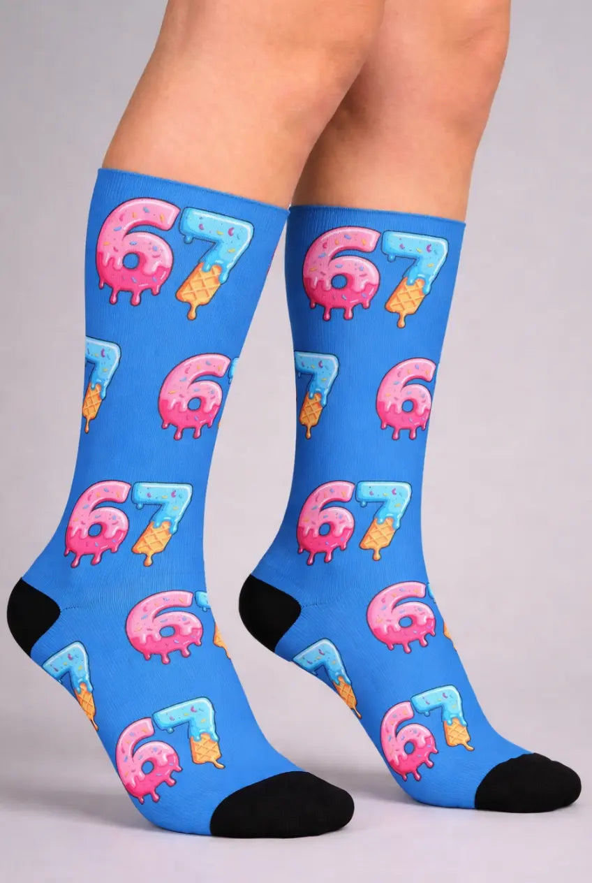 LEWAIR's Playful Graphic Crew Socks – Bold Pop-Art Statement Design | BLUE