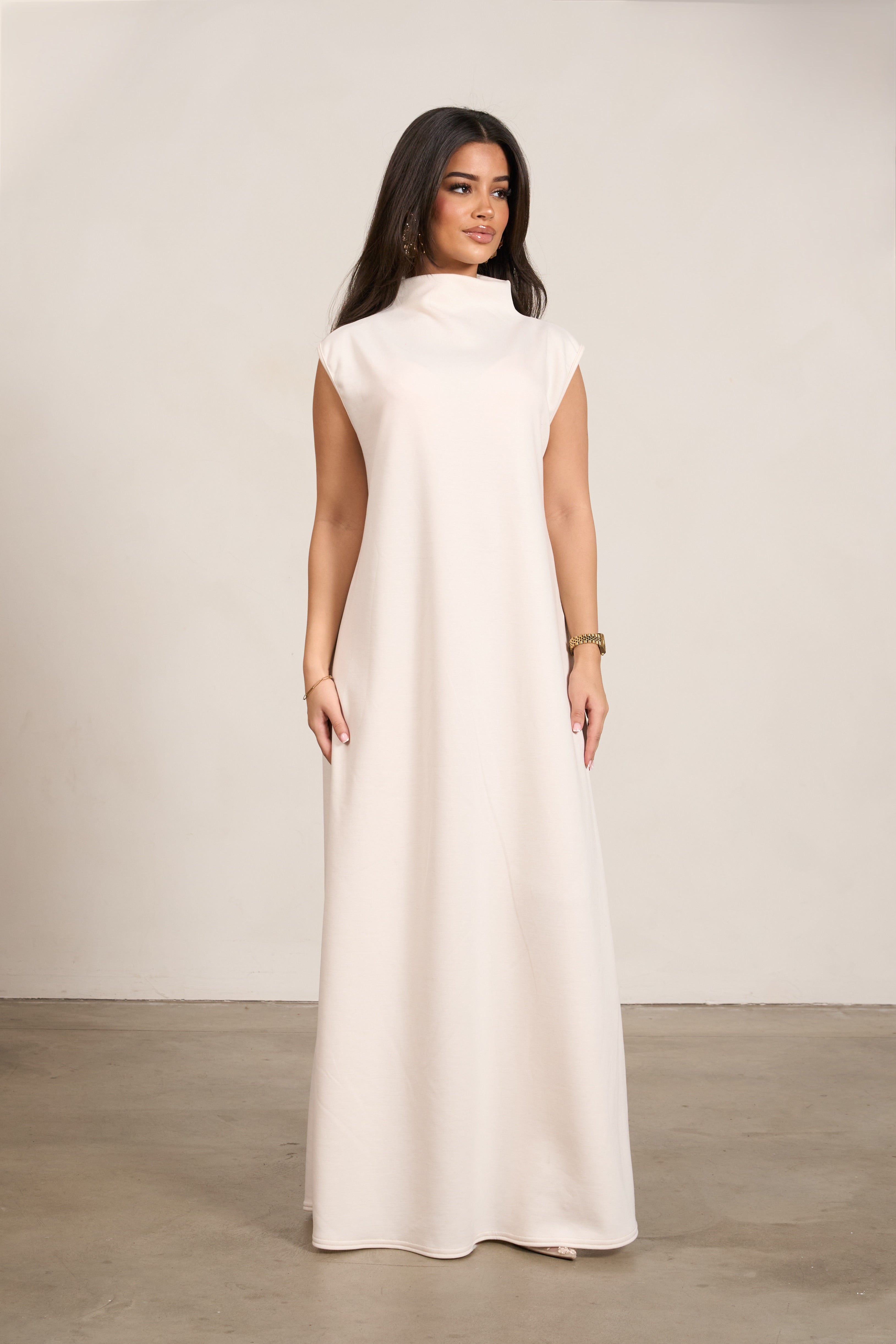 Modest Abaya Set – Elegant Two-Piece Dress Ensemble