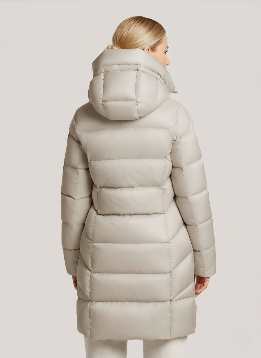 Naomi's Lightweight Down Jacket – Oversized Hood & Cozy Warmth for Winter | WHITE 2