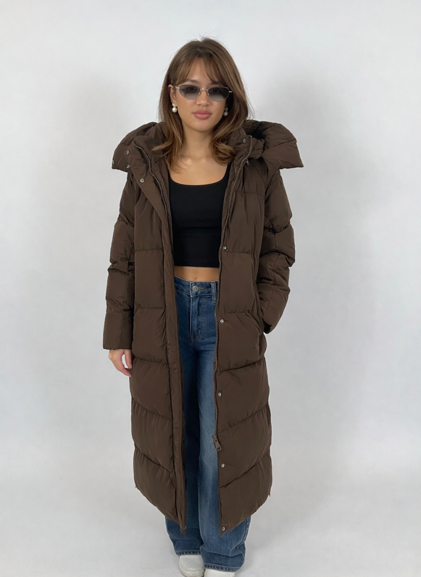 Oversized Puffer Coat – Extra Long with Detachable Hood & Side Zippers 1
