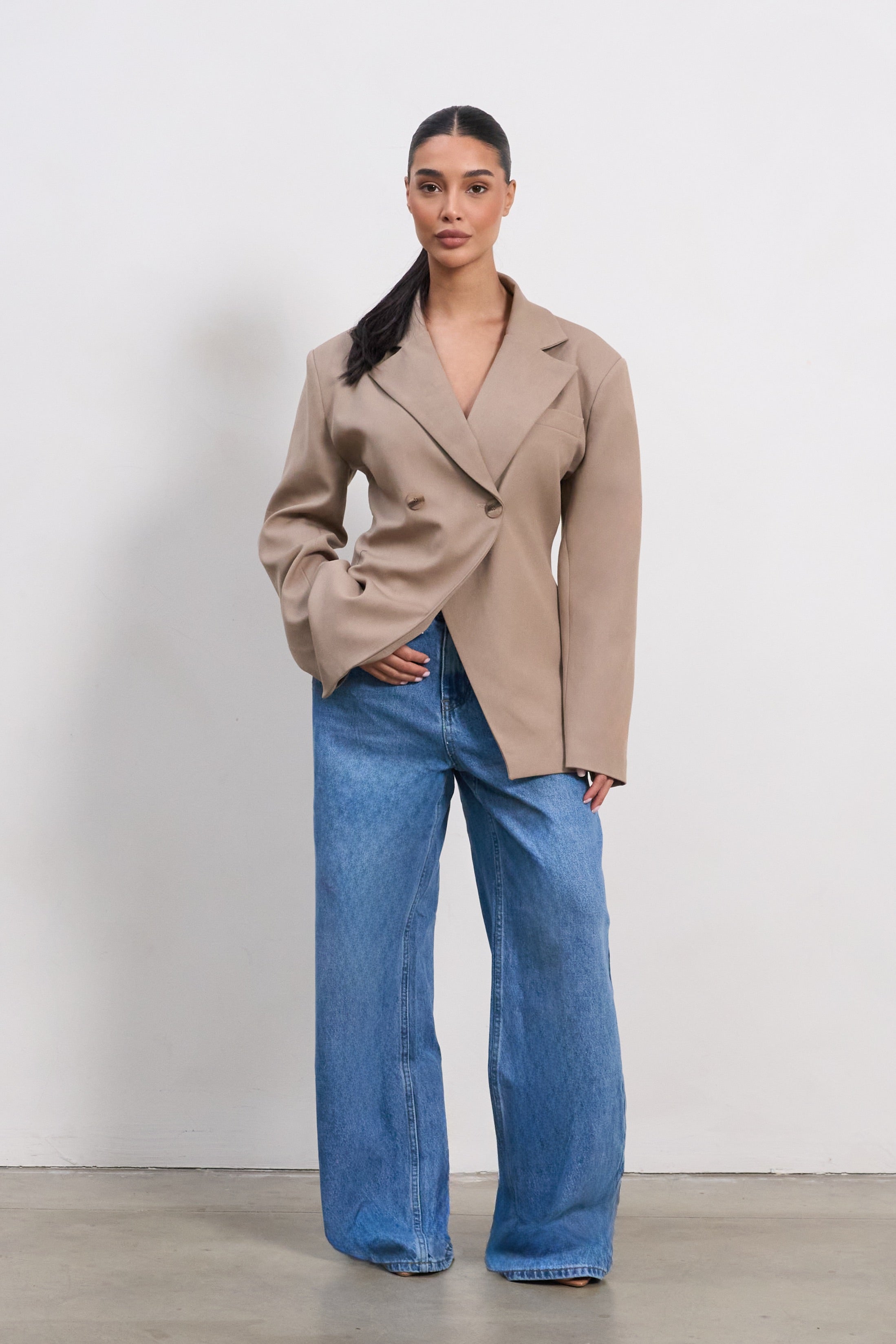 Women’s Sandstone Tailored Blazer – Timeless Double-Breasted Elegance