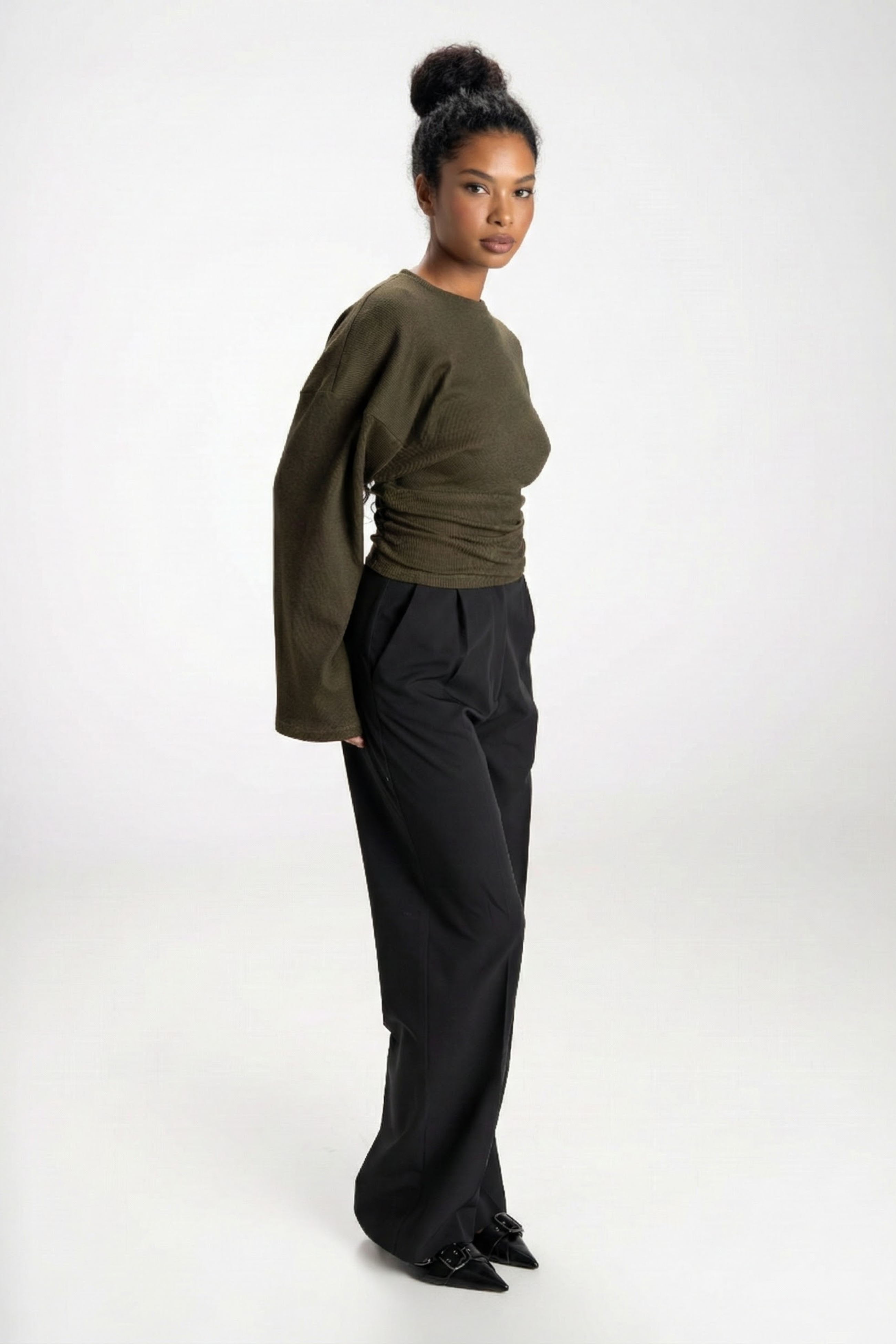 Women’s Ruched Waist Knit Top – Slim Fit with Oversized Sleeves 2