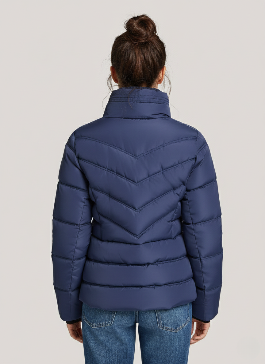 Women’s Slim-Fit Puffer Jacket – Cozy Quilted Design with Recycled Polyester Filling 3