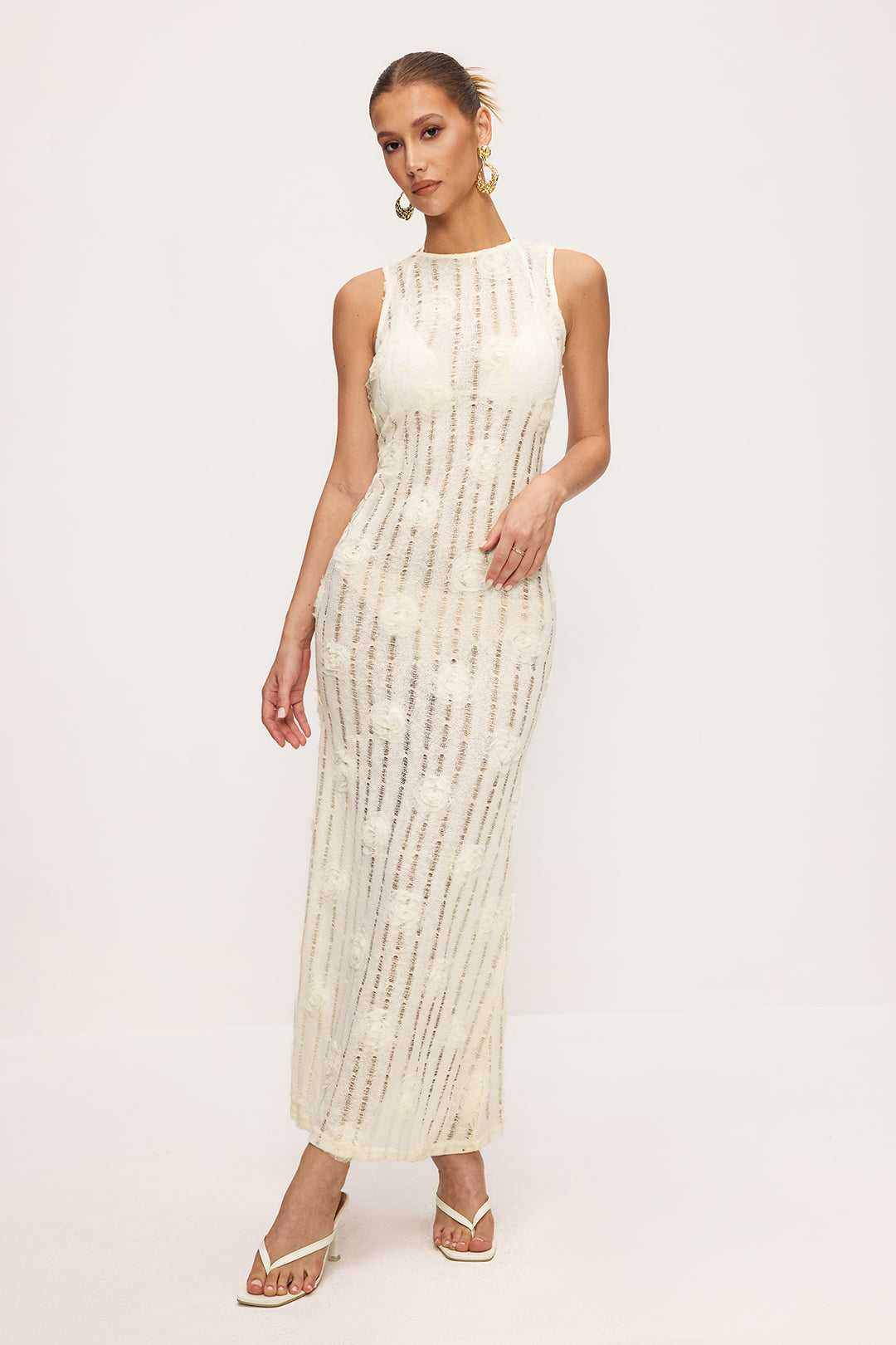 3D Floral Decor Tie-Up Sleeveless Maxi Dress