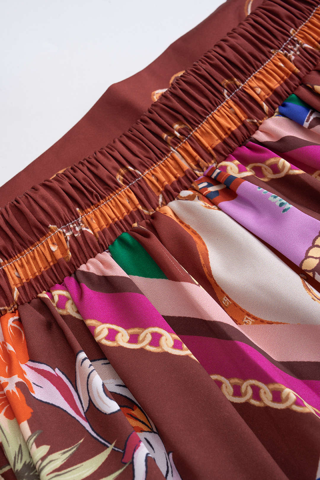 Abstract print backless tie-up top and pants set