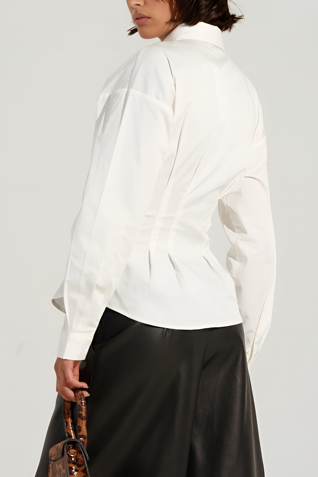 Long-sleeved shirt with abstract print