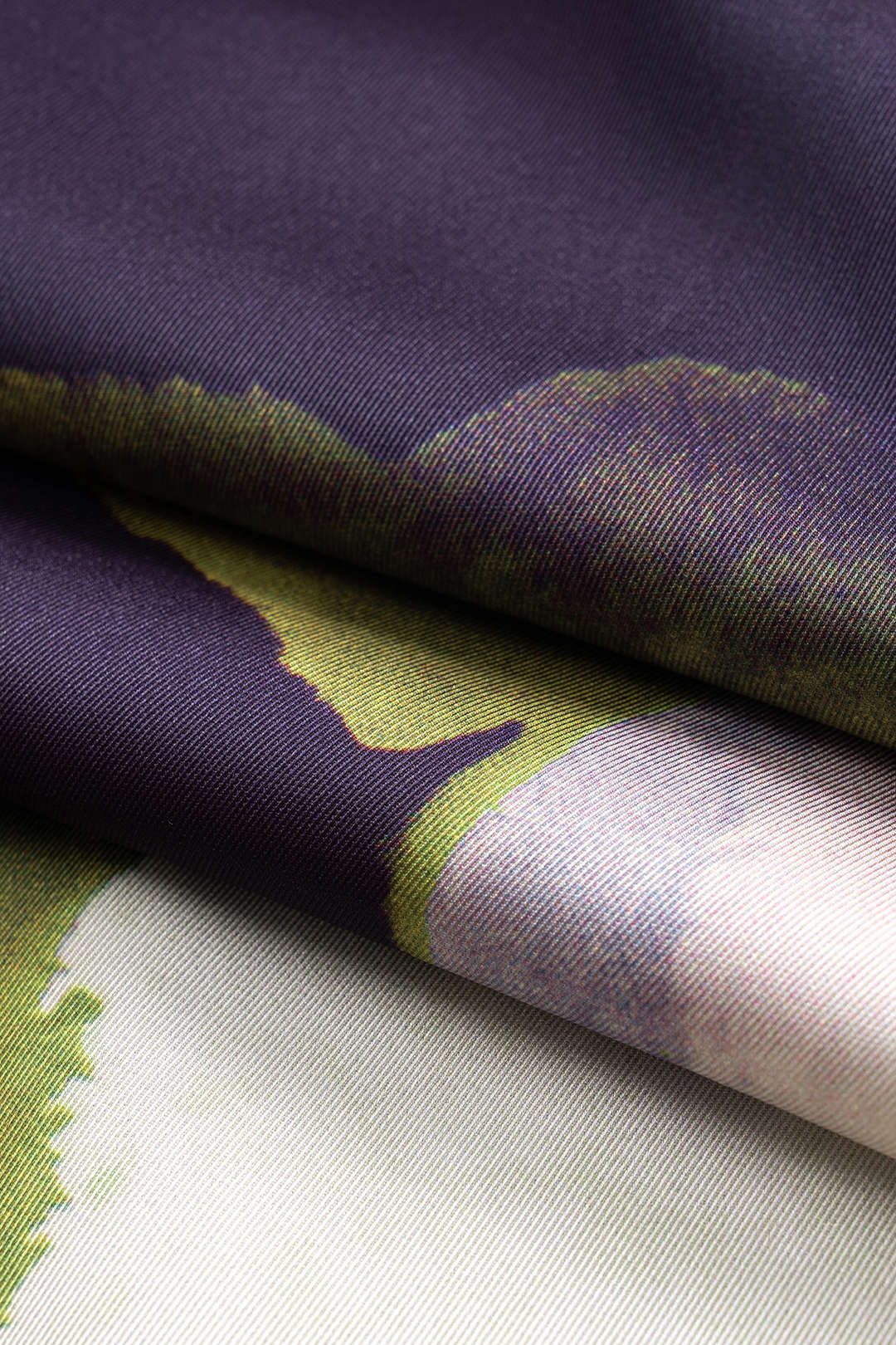 Abstract print satin ruffle sleeveless maxi dress