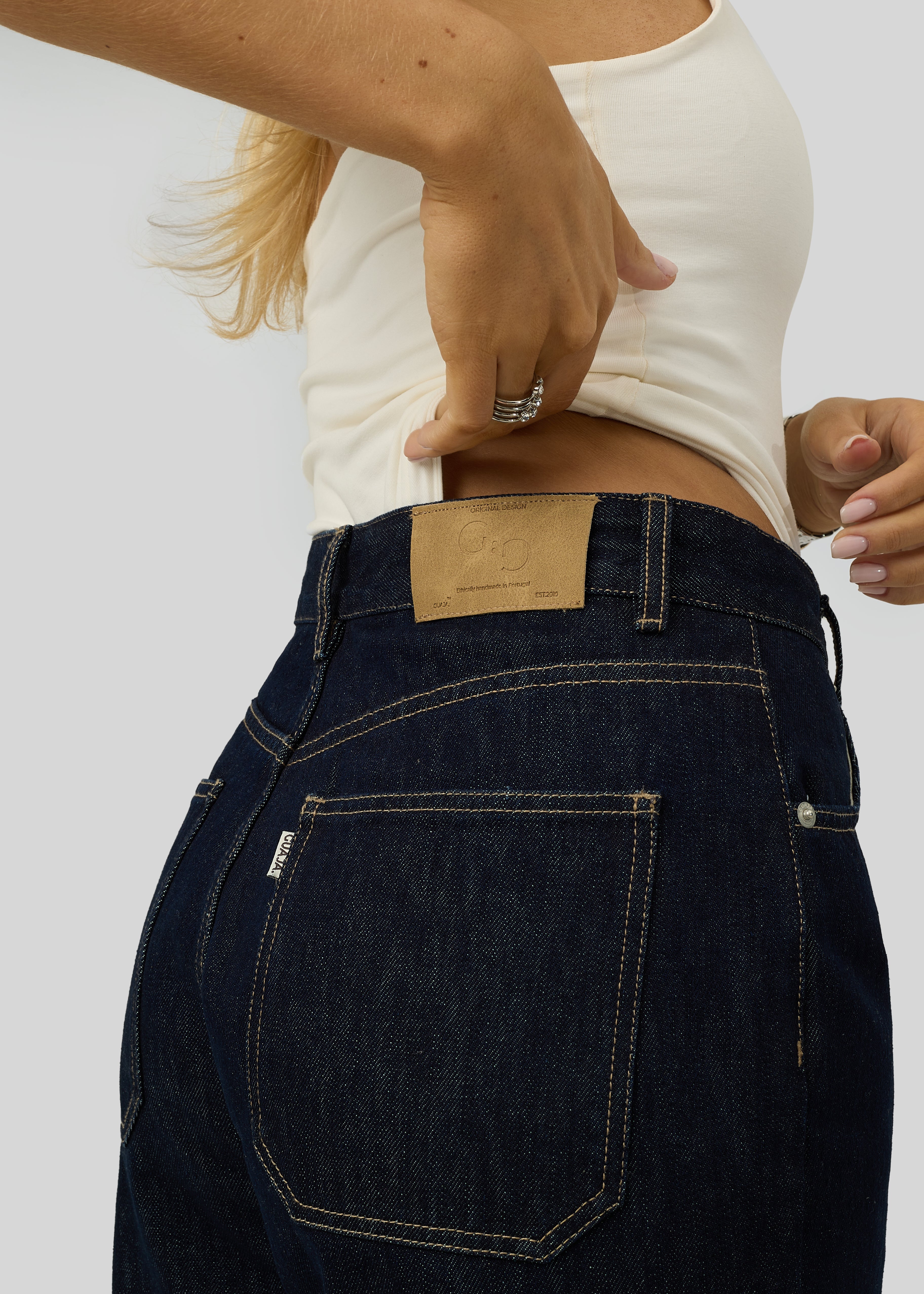 Knox Relaxed Straight Jeans - Dark Wash