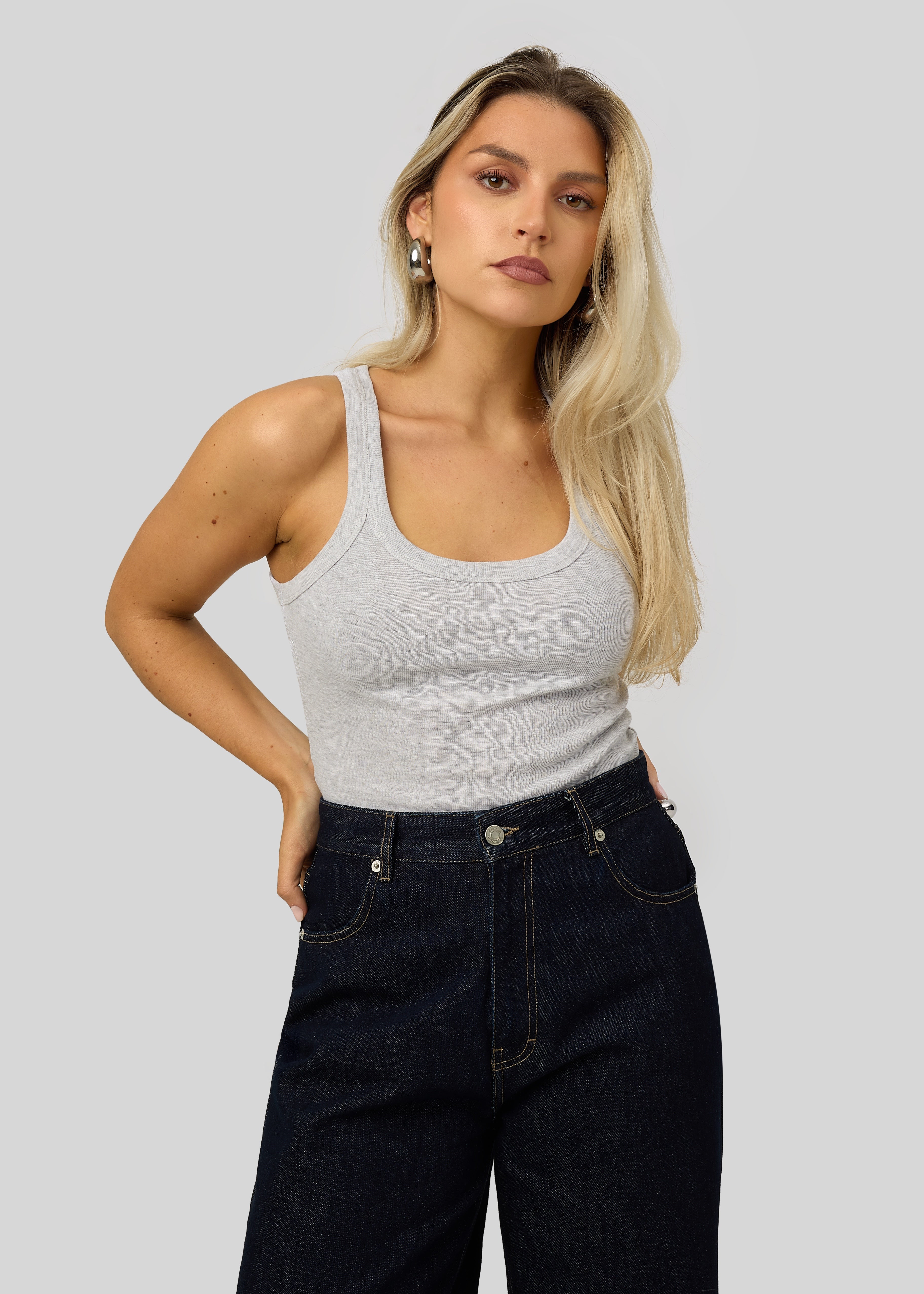 Jimmy Scoop-Neck Ribbed Tank Top - Gray