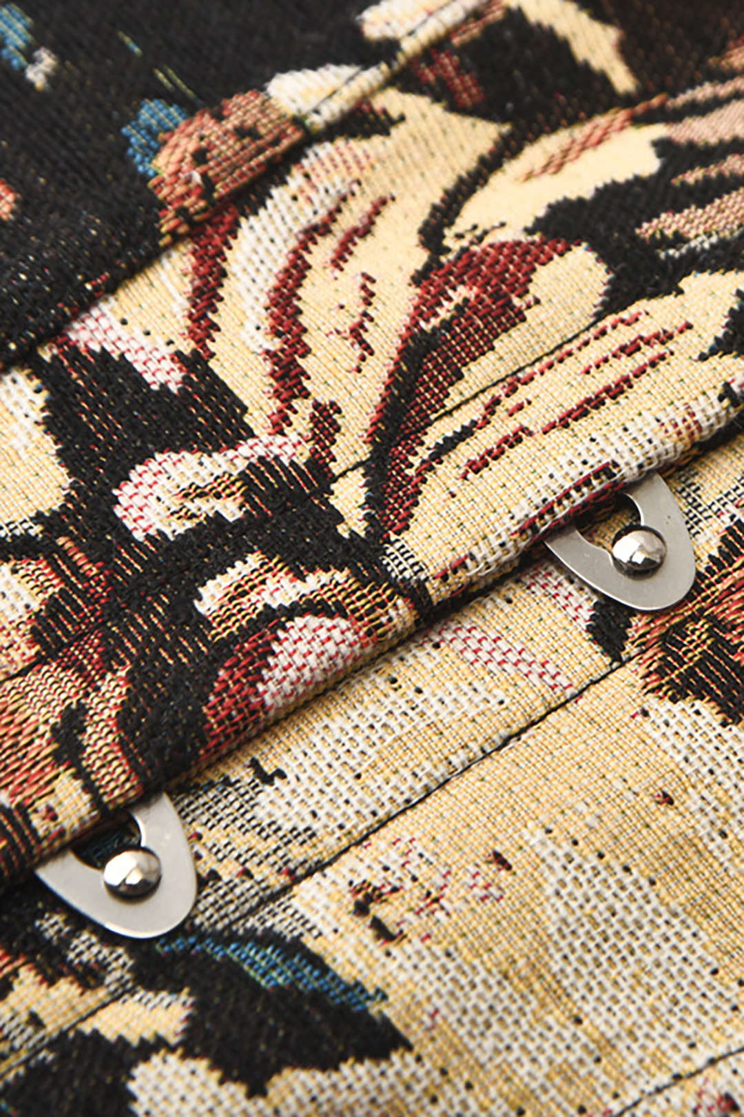 Korsettop met abstracte print en gevlochten stropdas