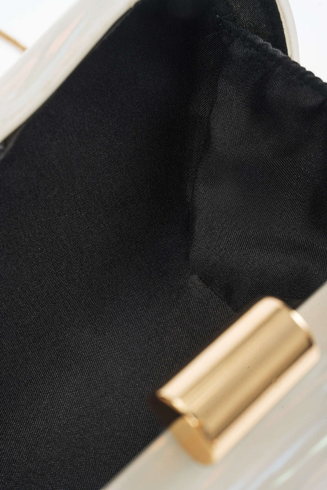 Acrylic irregular metal chain link bag 