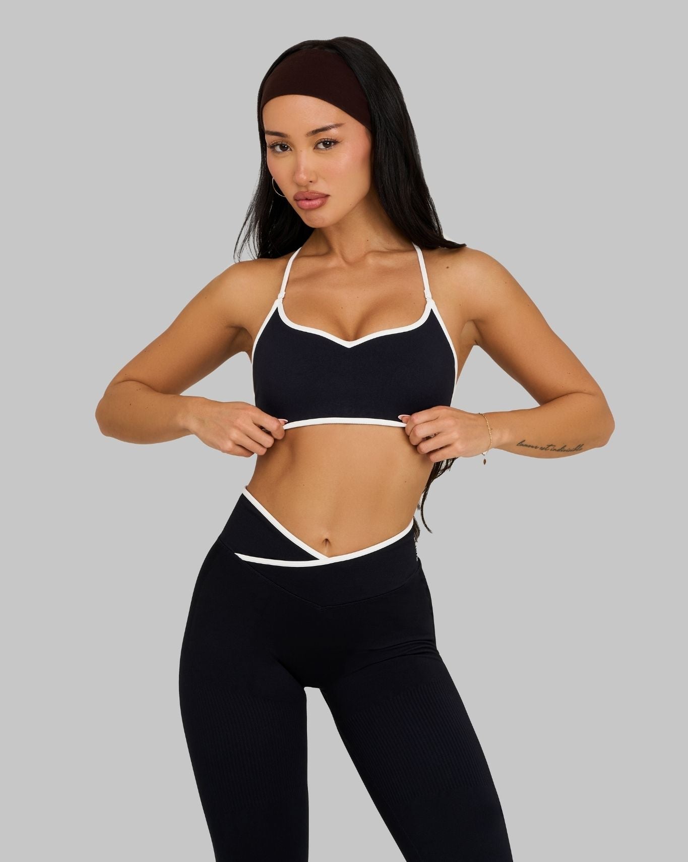 Outline Sweetheart Multiway Bra | Night Black