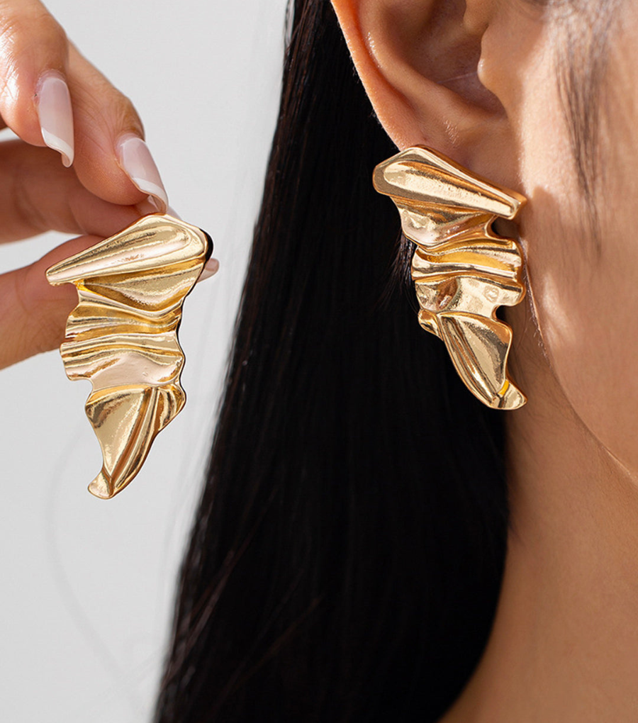 Alloy Irregular Pleated Earrings 