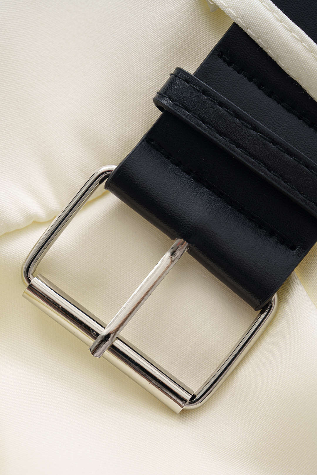 Ritszeksel mouwloze mini -jurk