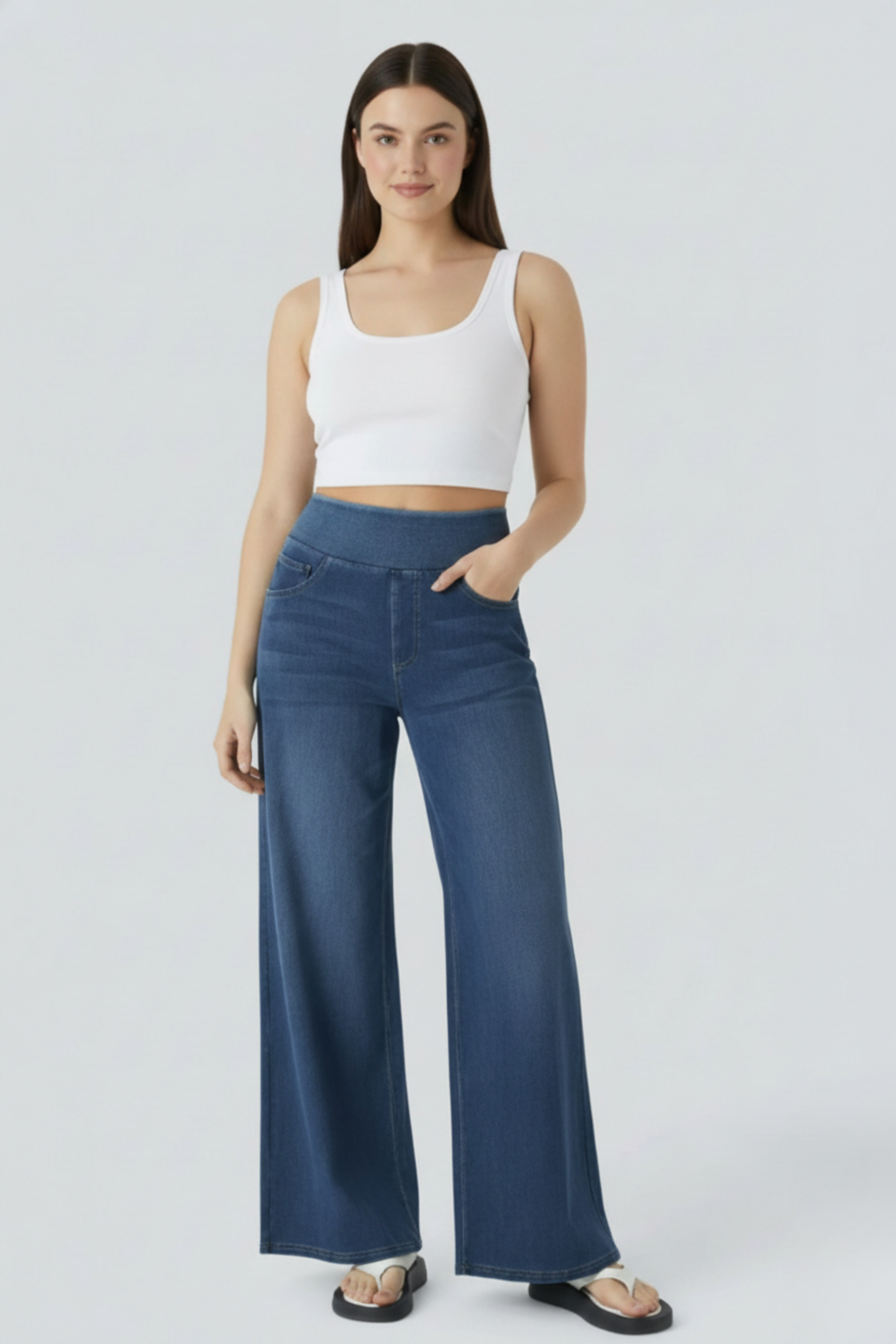 Relaxed Elastic-Waist Jeans