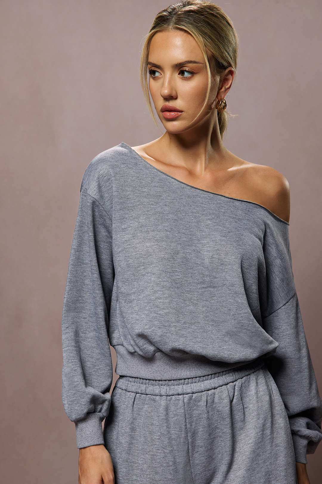 Asymmetric top and pants set