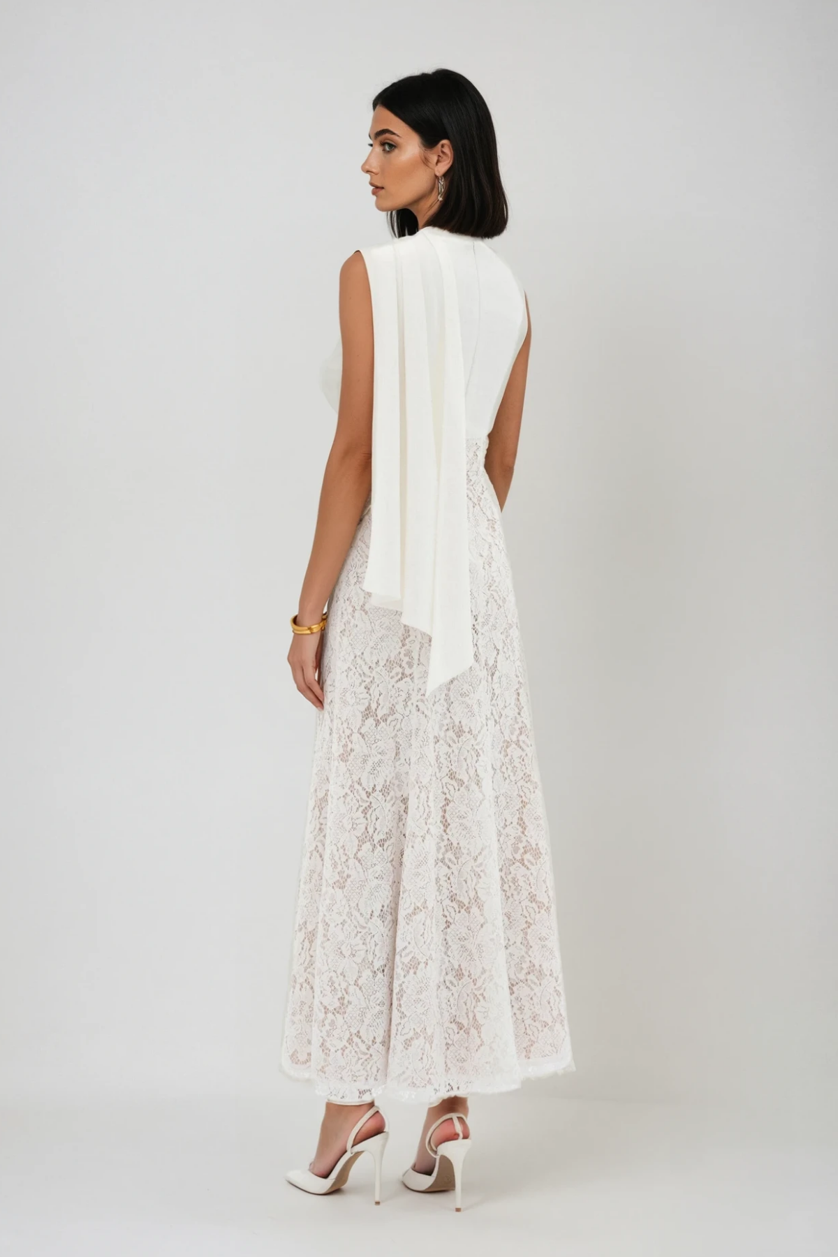 Daryna Sleeveless Lace Maxi Dress