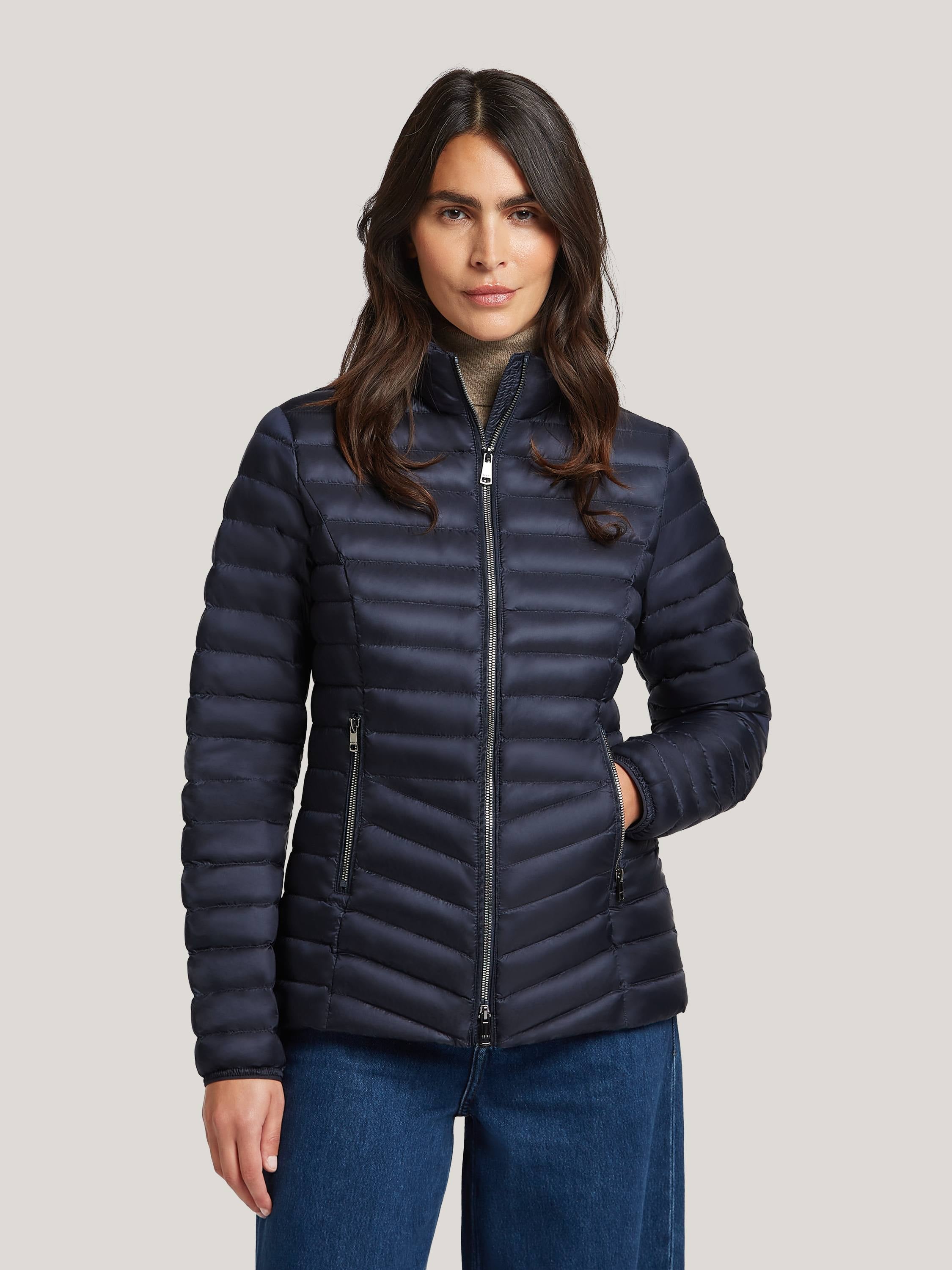 Lightweight Packable Jacket – Travel-Friendly & Versatile Outerwear
