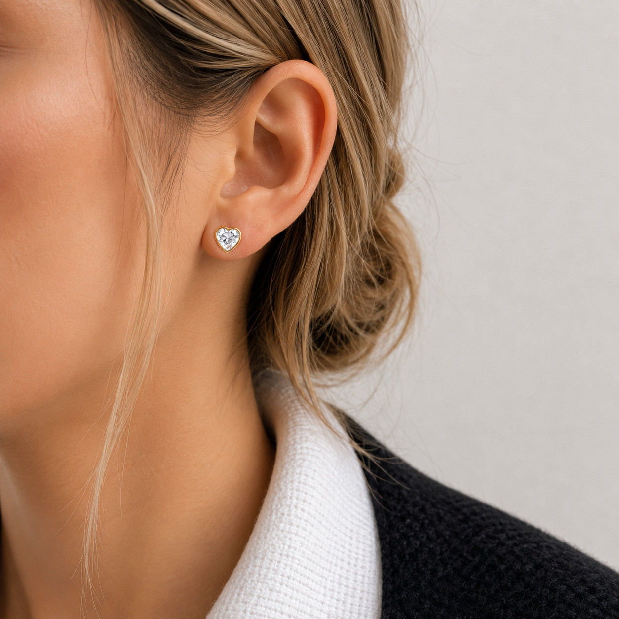 Amora Earrings