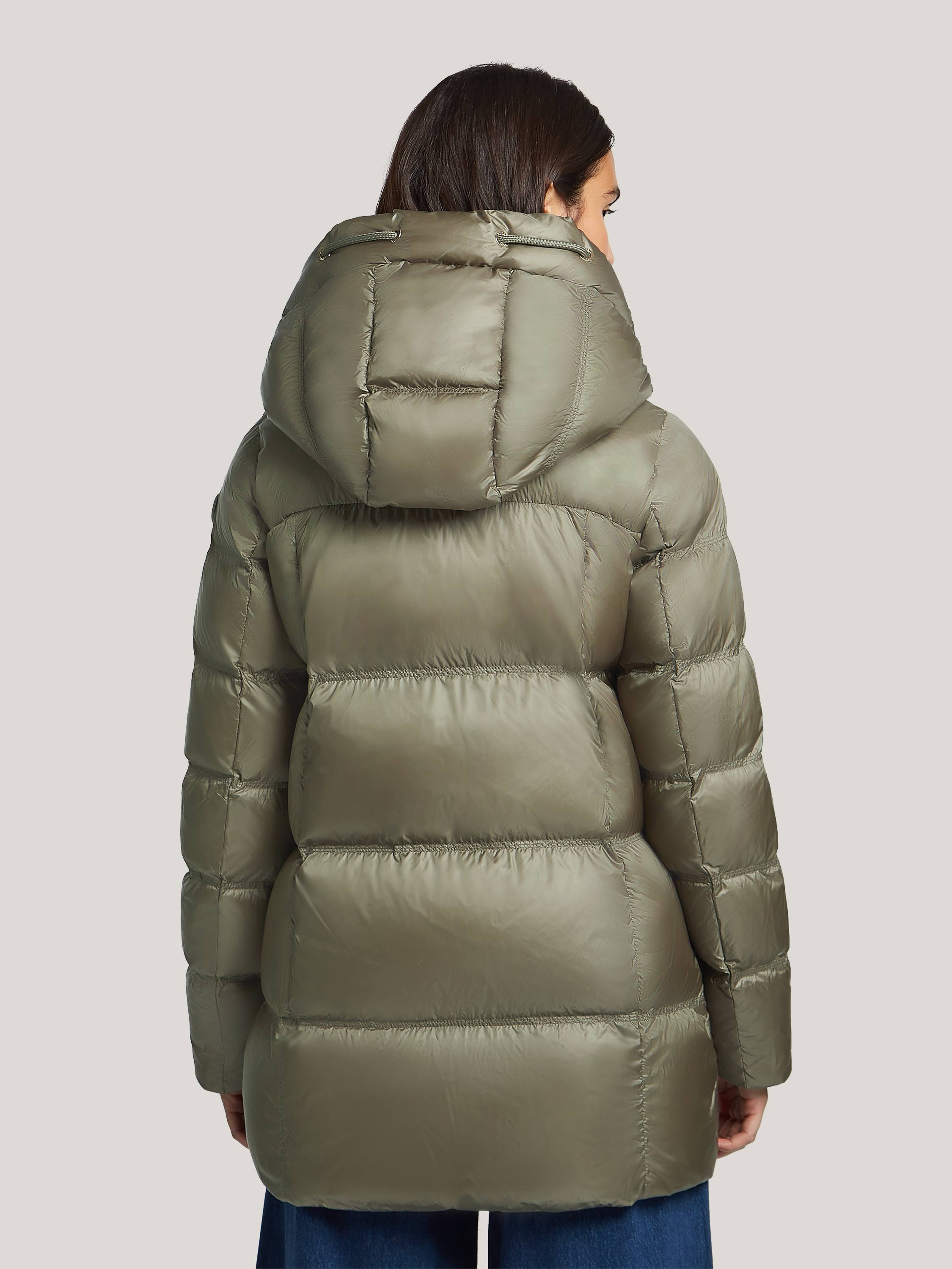 Lightweight Taffeta Down Jacket – Stylish & Insulated Outerwear