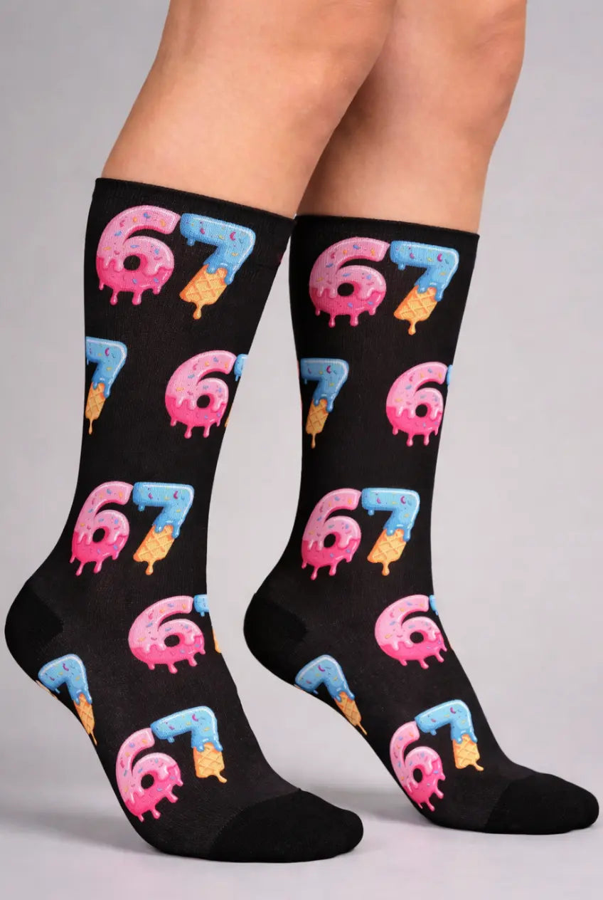 LEWAIR's Playful Graphic Crew Socks – Bold Pop-Art Statement Design | BLACK