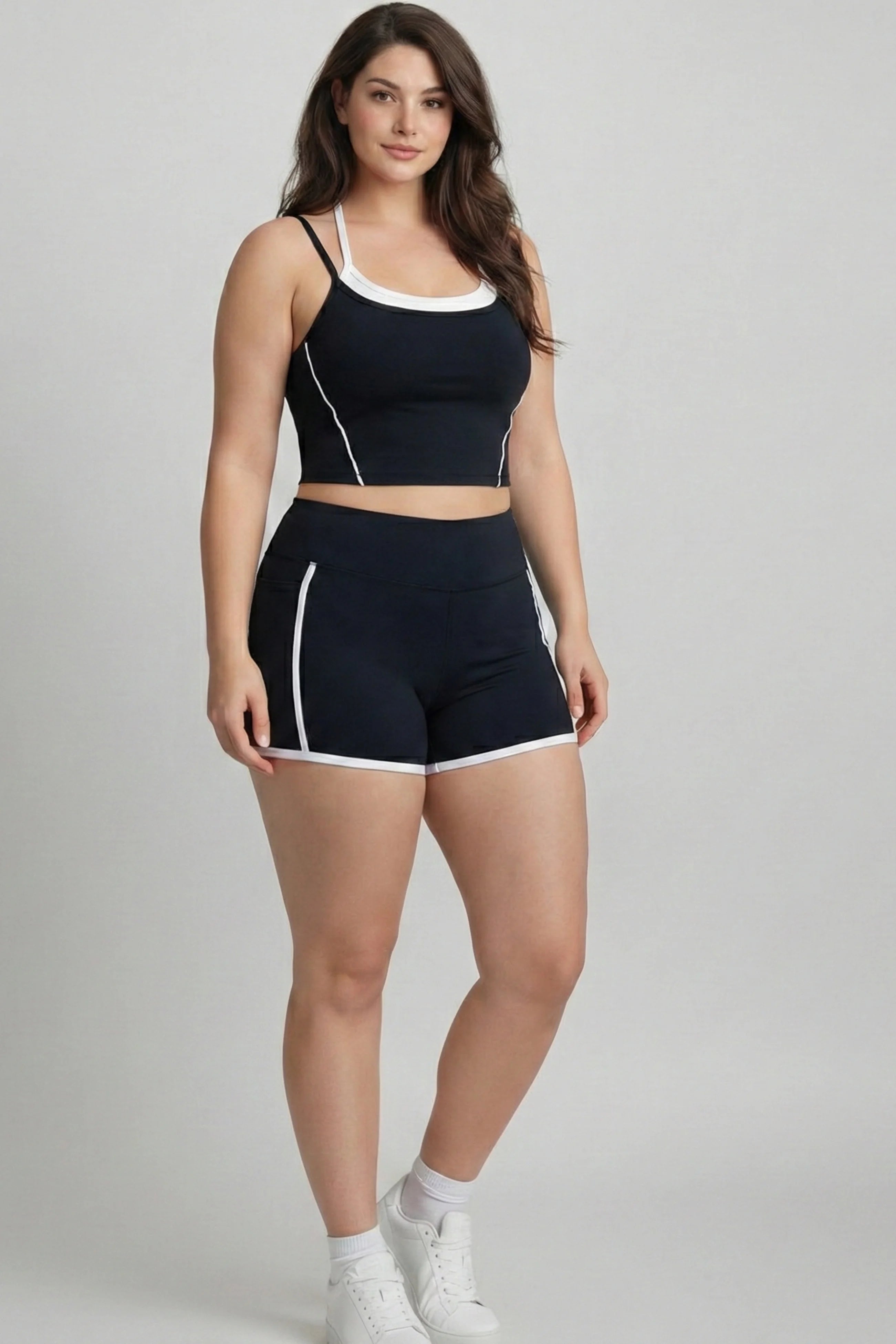 LEWAIR's V-Waist Sculpting Active Shorts – Seamless Black Compression Fit 3