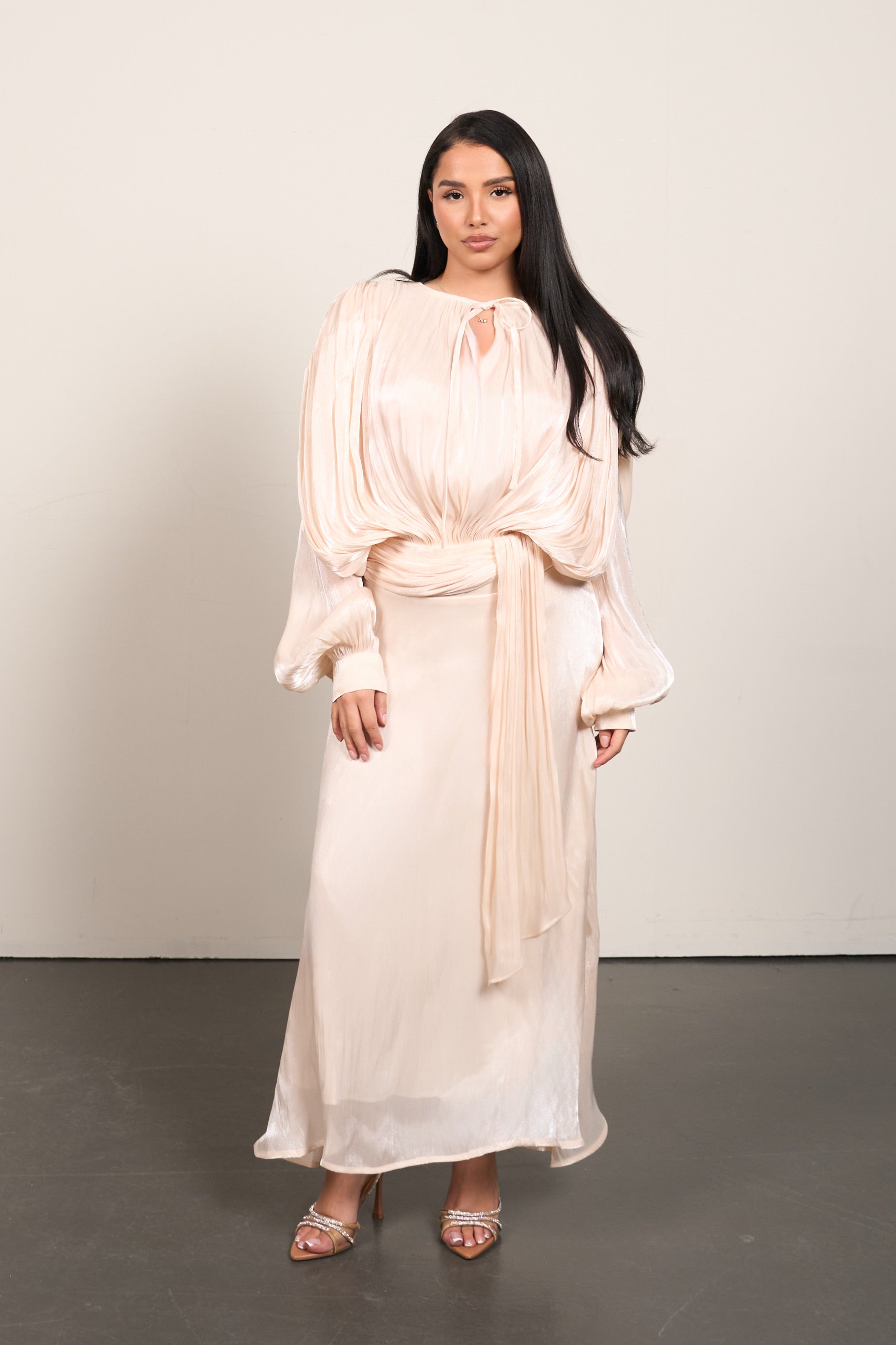 Pleated Elegance Maxi Dress – Flowing Statement Dress