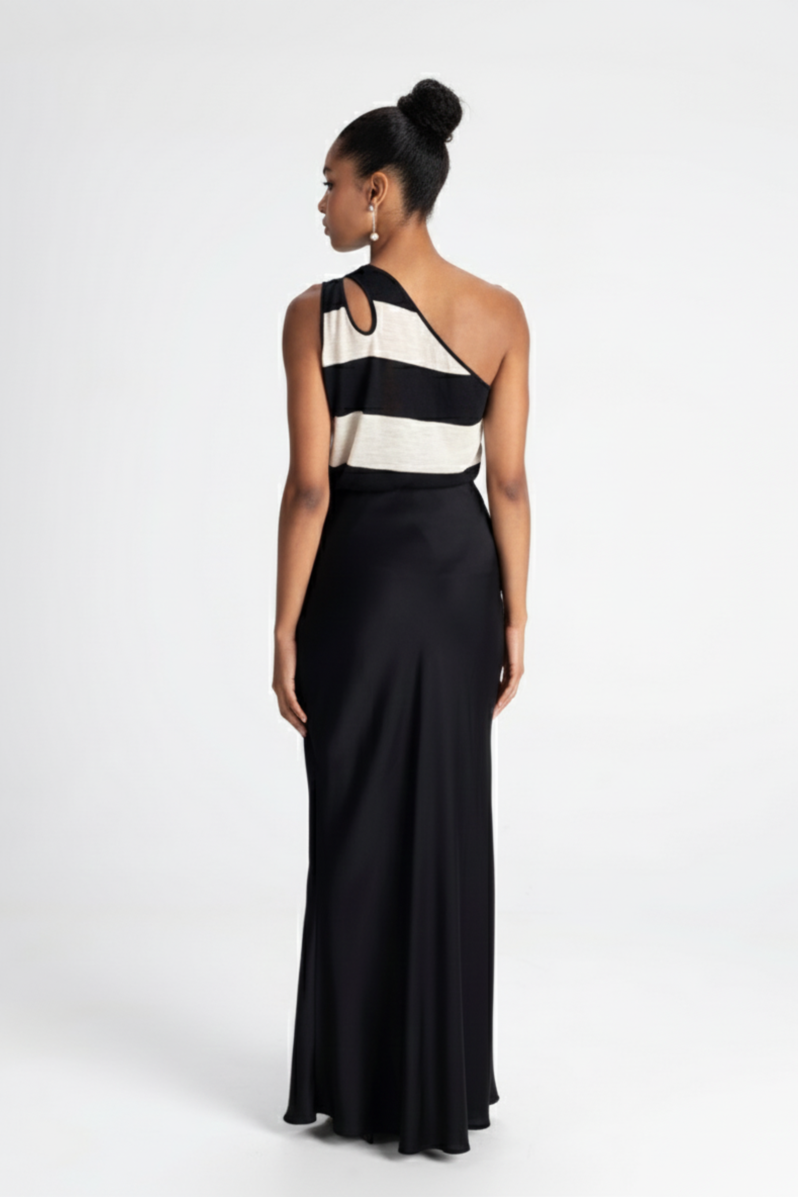 Women’s Asymmetric One-Shoulder Striped Wool Top – Teardrop Cutout with Relaxed Fit 2