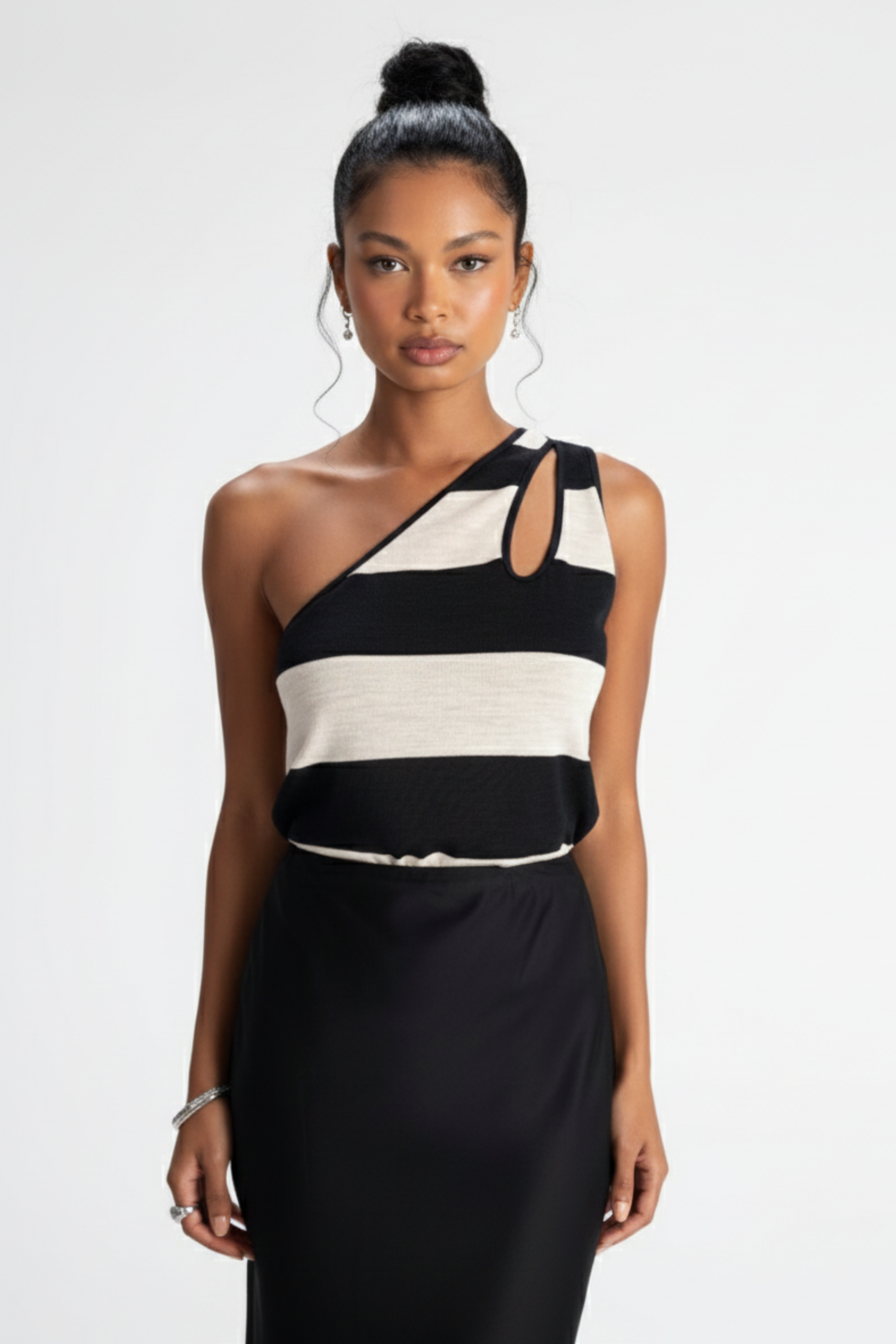 Women’s Asymmetric One-Shoulder Striped Wool Top – Teardrop Cutout with Relaxed Fit 3