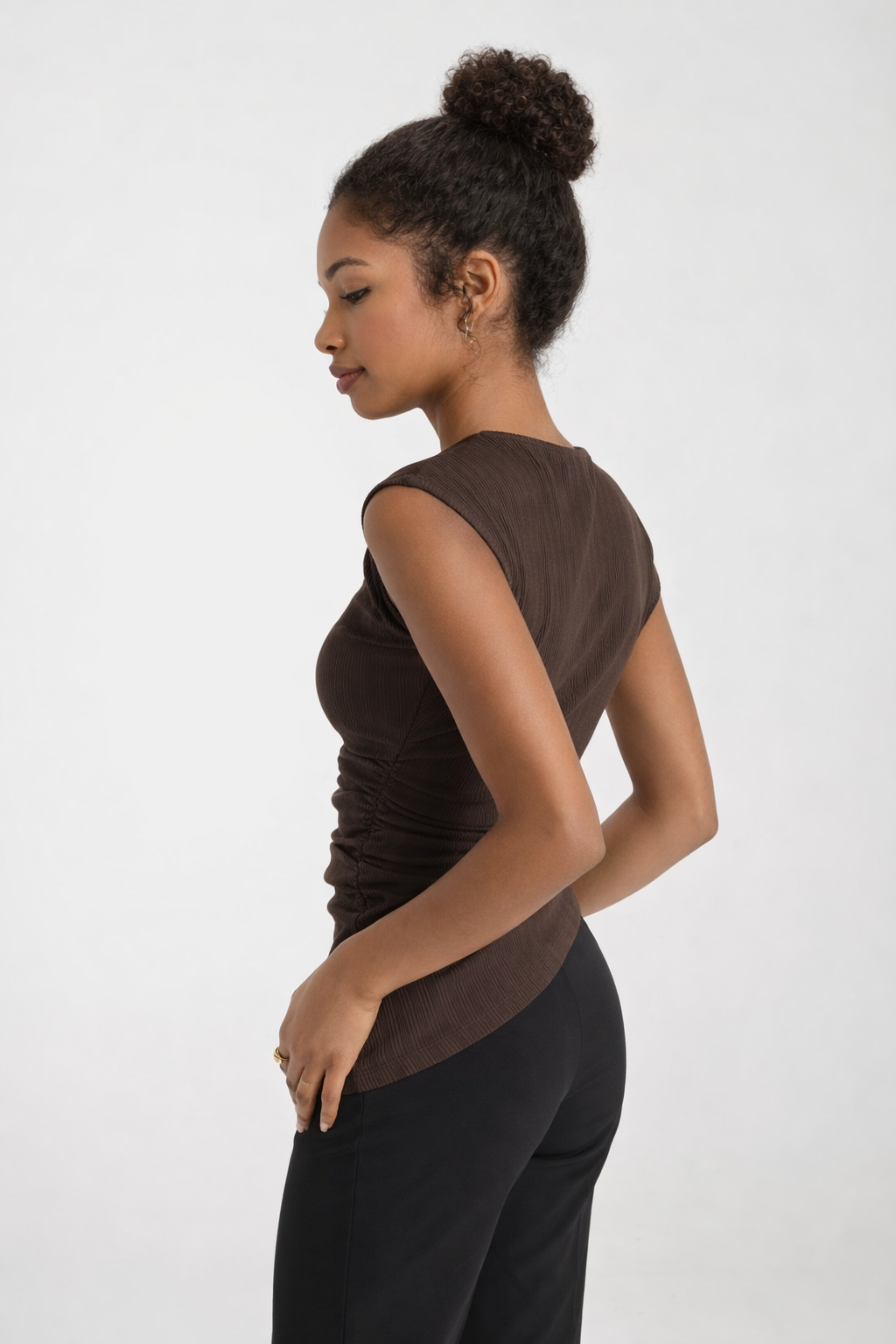 Women’s Asymmetric Ribbed Knit Top – One-Sleeve Design with Ruched Waist Detail 2