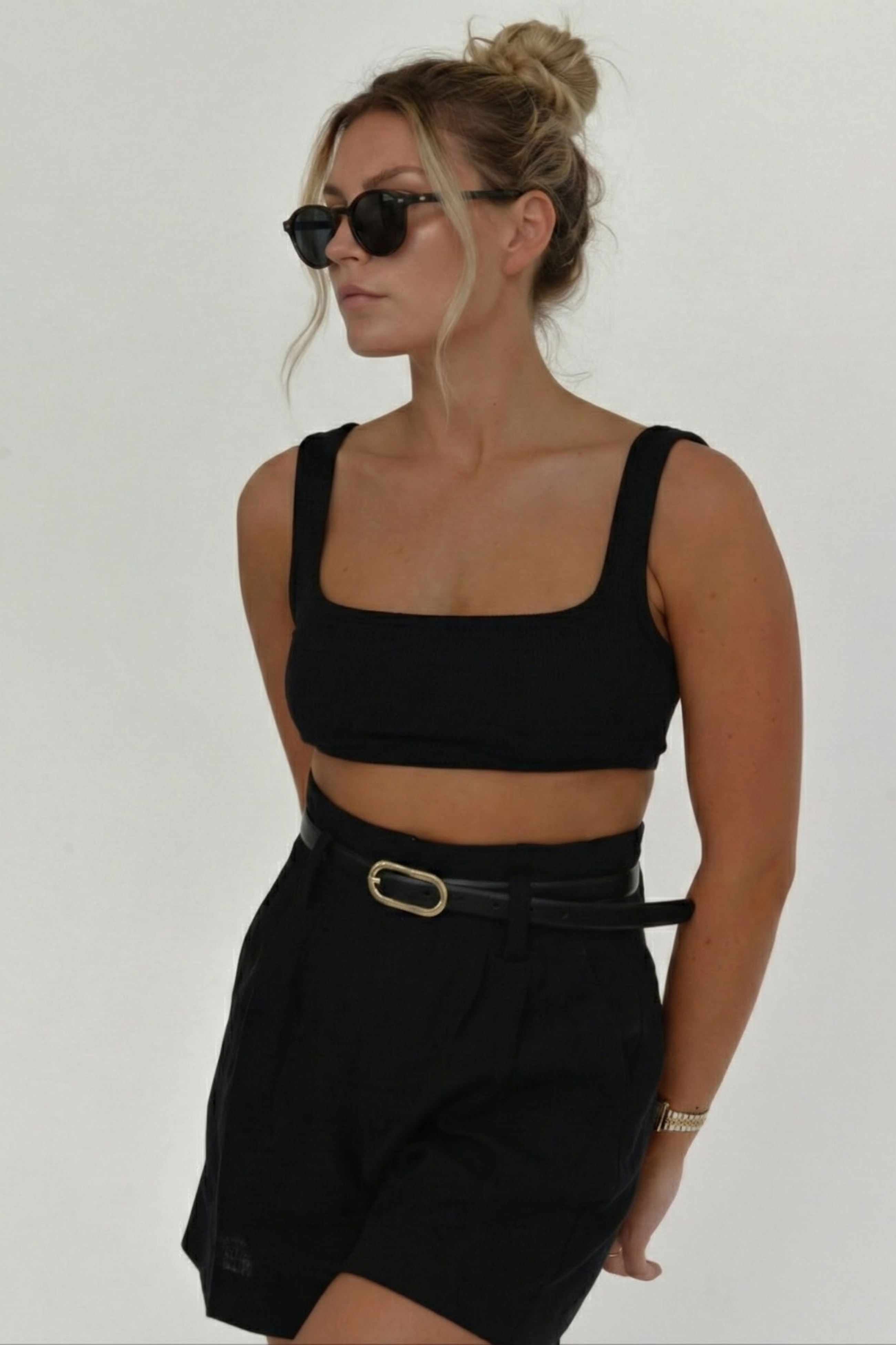 Women’s Ribbed Square Neck Crop Top – Chic & Comfortable 3