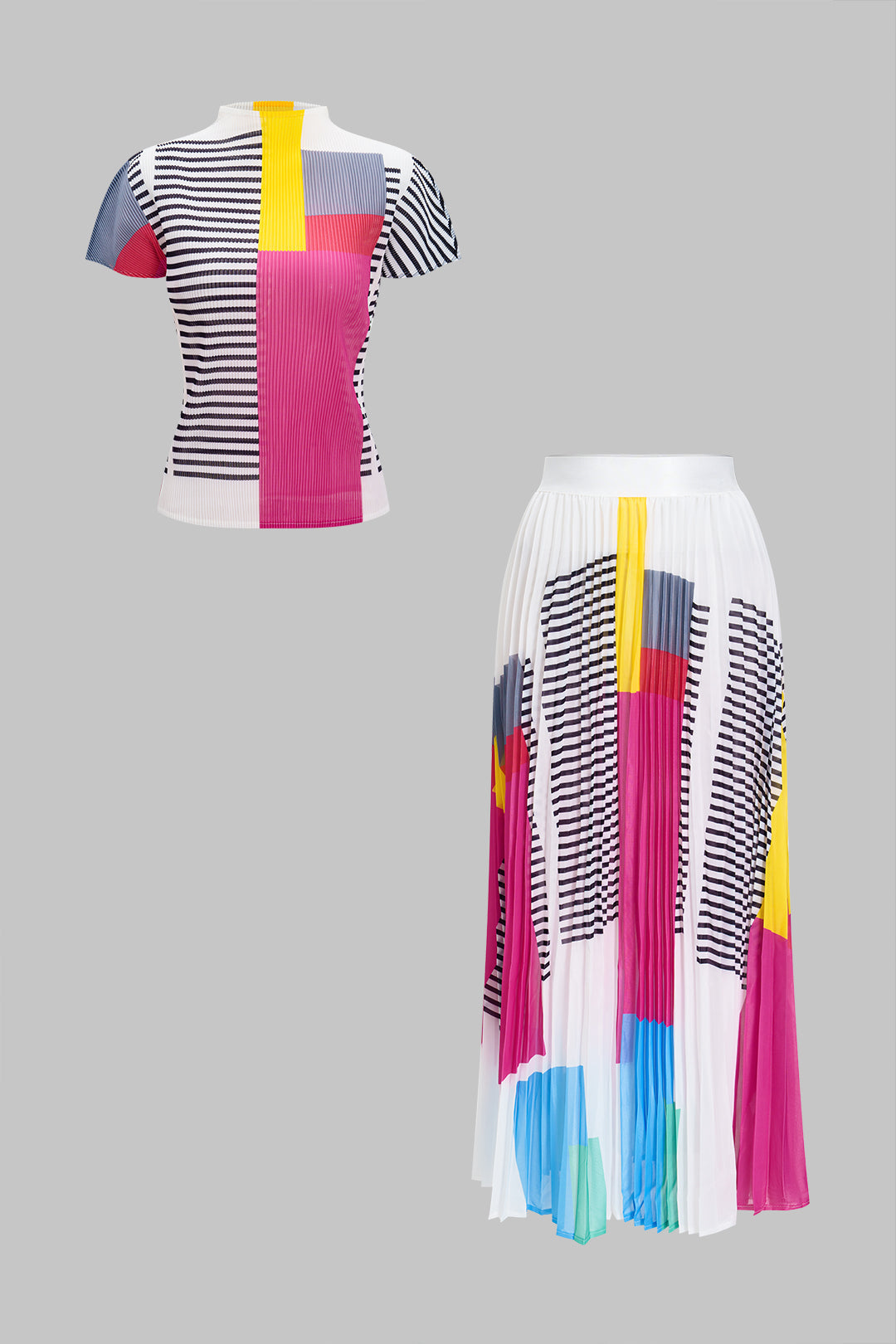 Summary Geometric Pattern Short Sleeve Top and Pleated Skirt Set 