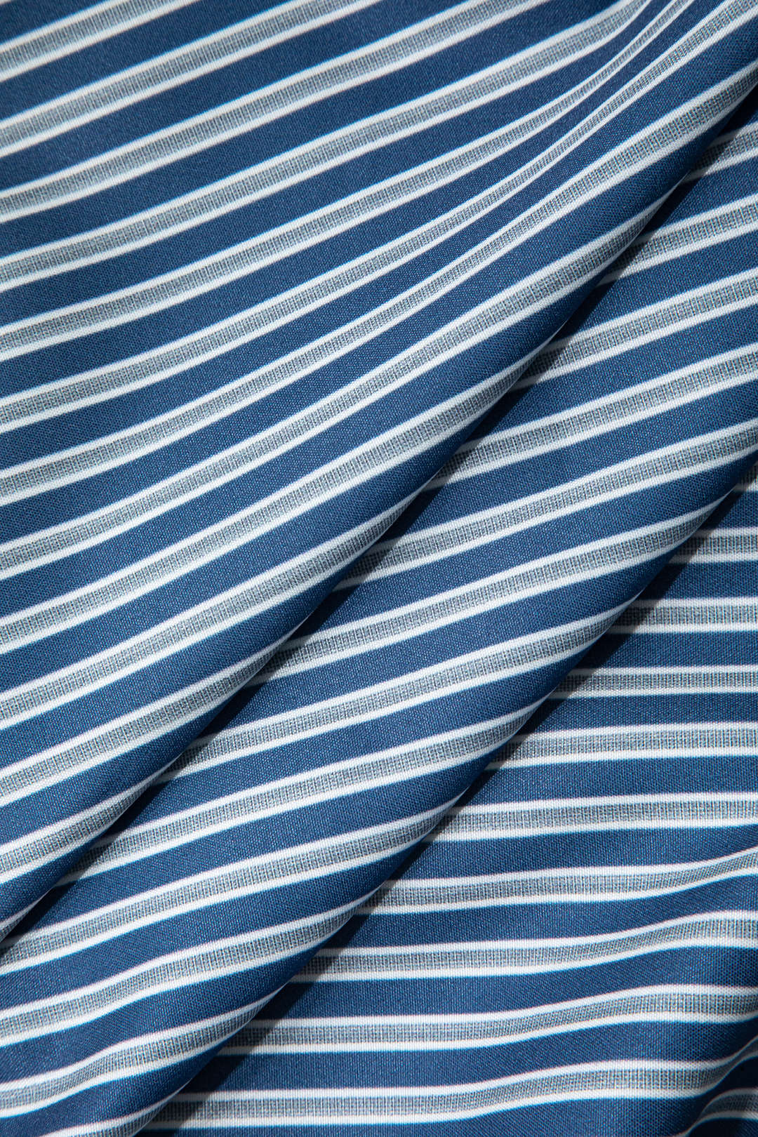 Basic overhemd met knopen en kapmouwen met strepenprint