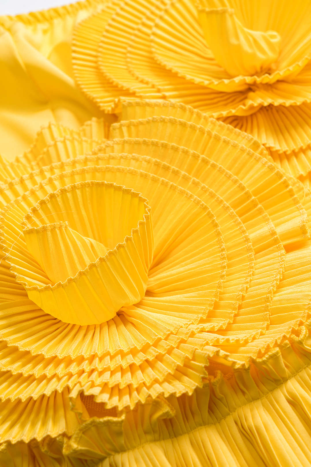 3D floral pleated strapless mini dress 