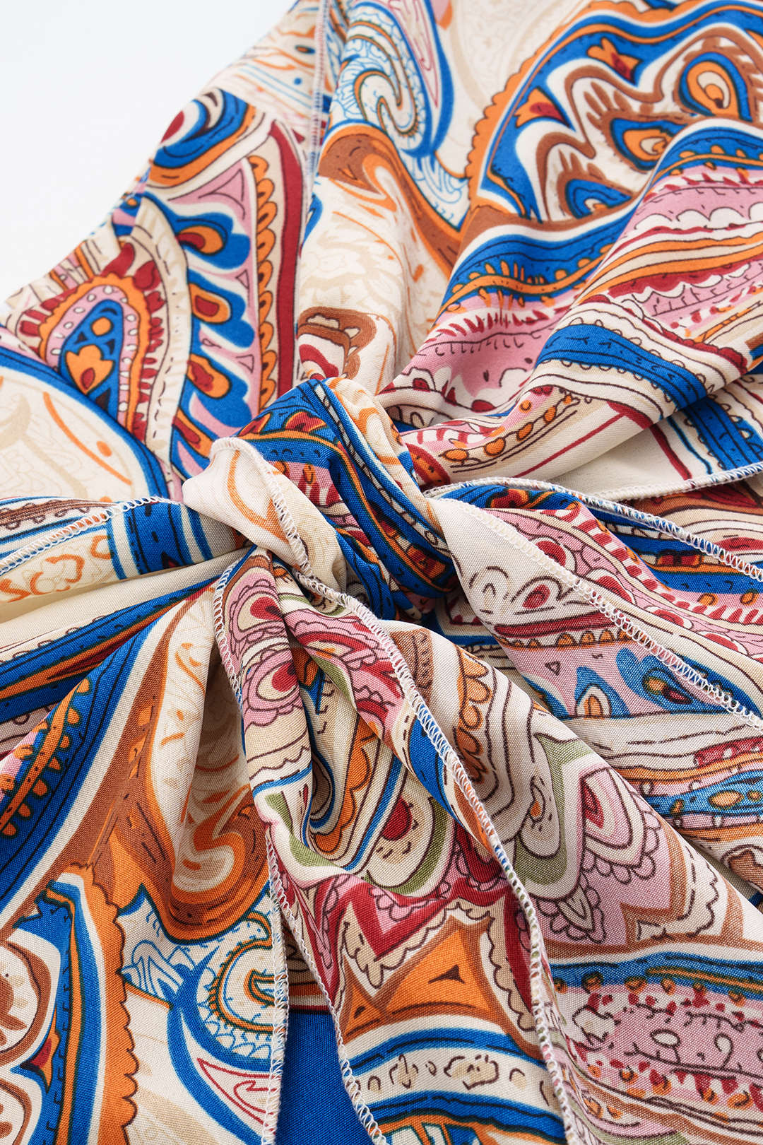 Bohemian Printed Knotted Tie with High Waist Shorts 