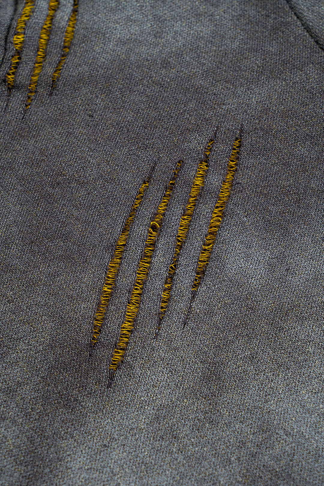 Asymmetric twist knot short sleeve T-shirt 